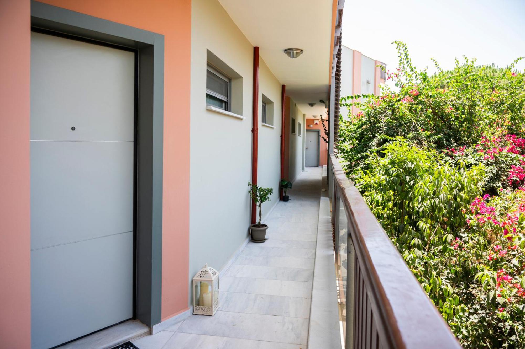 Oceanis Apartments Artemida  Ngoại thất bức ảnh