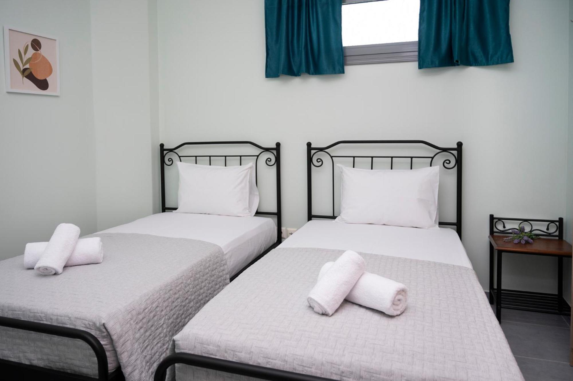 Oceanis Apartments Artemida  Ngoại thất bức ảnh
