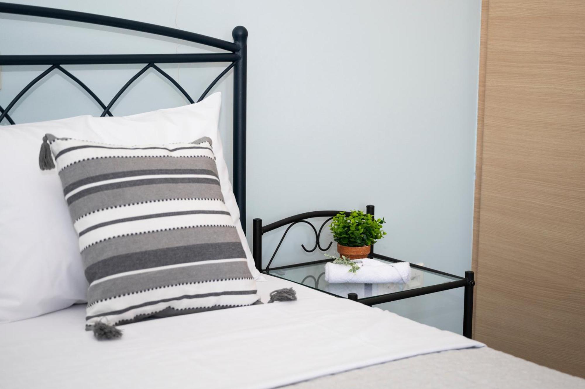 Oceanis Apartments Artemida  Ngoại thất bức ảnh