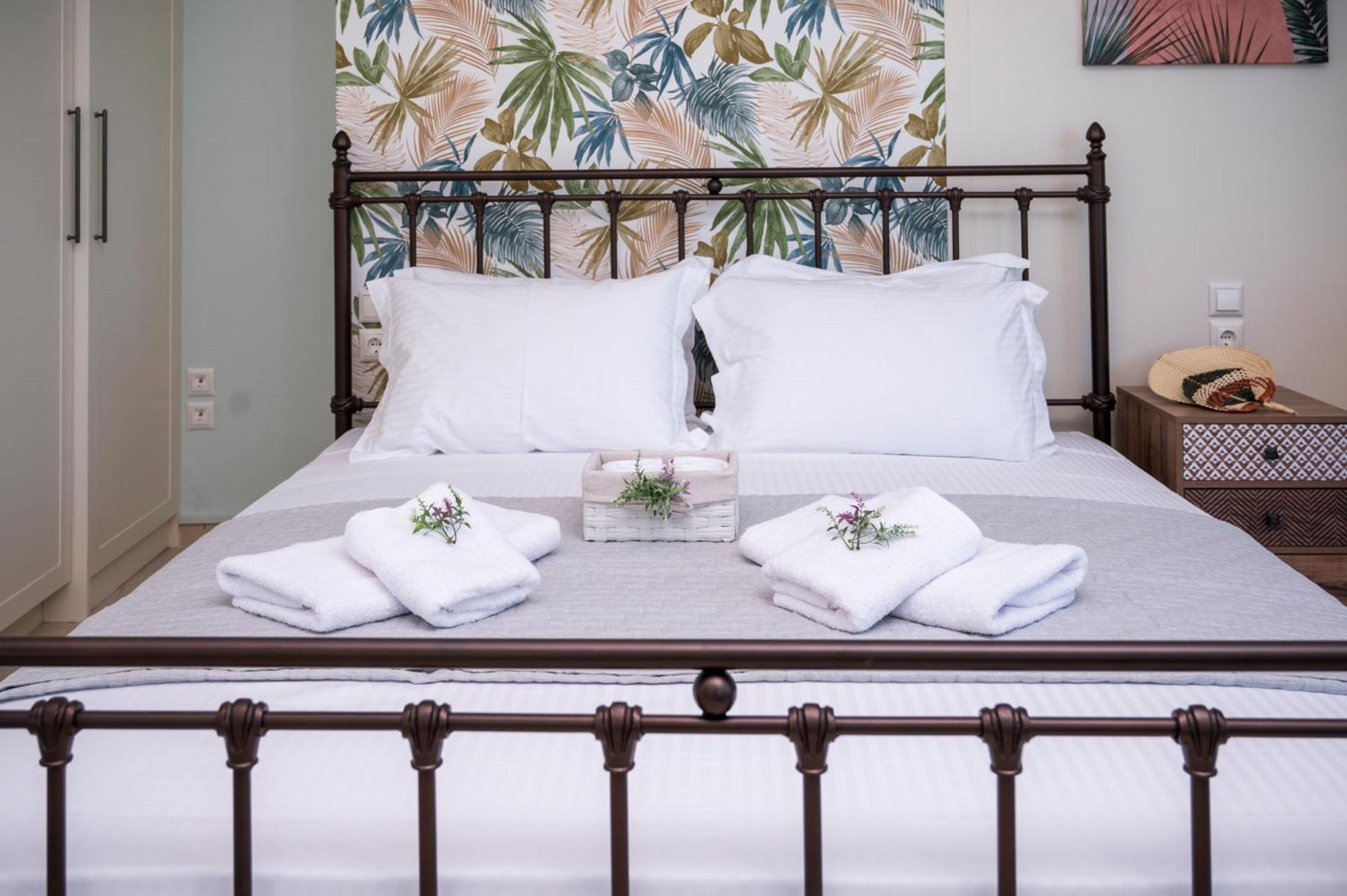 Oceanis Apartments Artemida  Ngoại thất bức ảnh